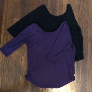 (2) Fabletics 3/4 Sleeve Scoop Neck Tee